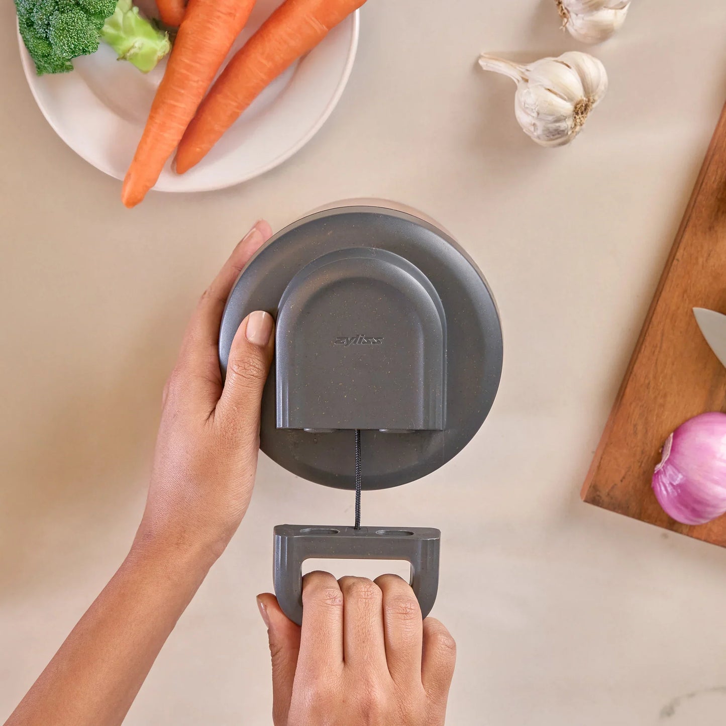 Zyliss Easy Pull Food Chopper & Processor