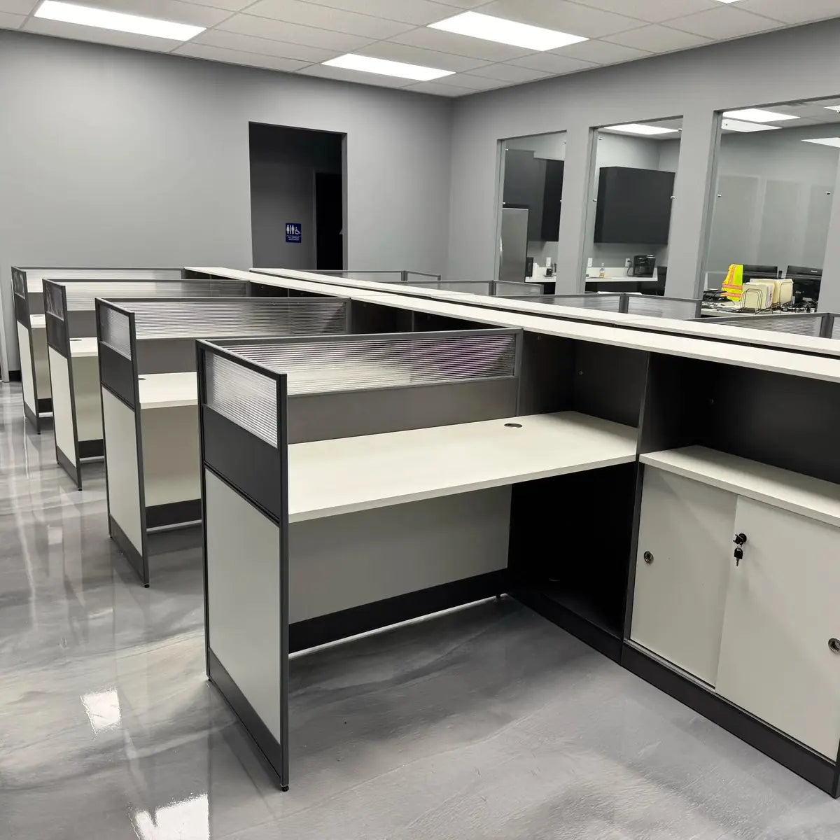 Norven · L-Shaped Cubicle Office Workstation