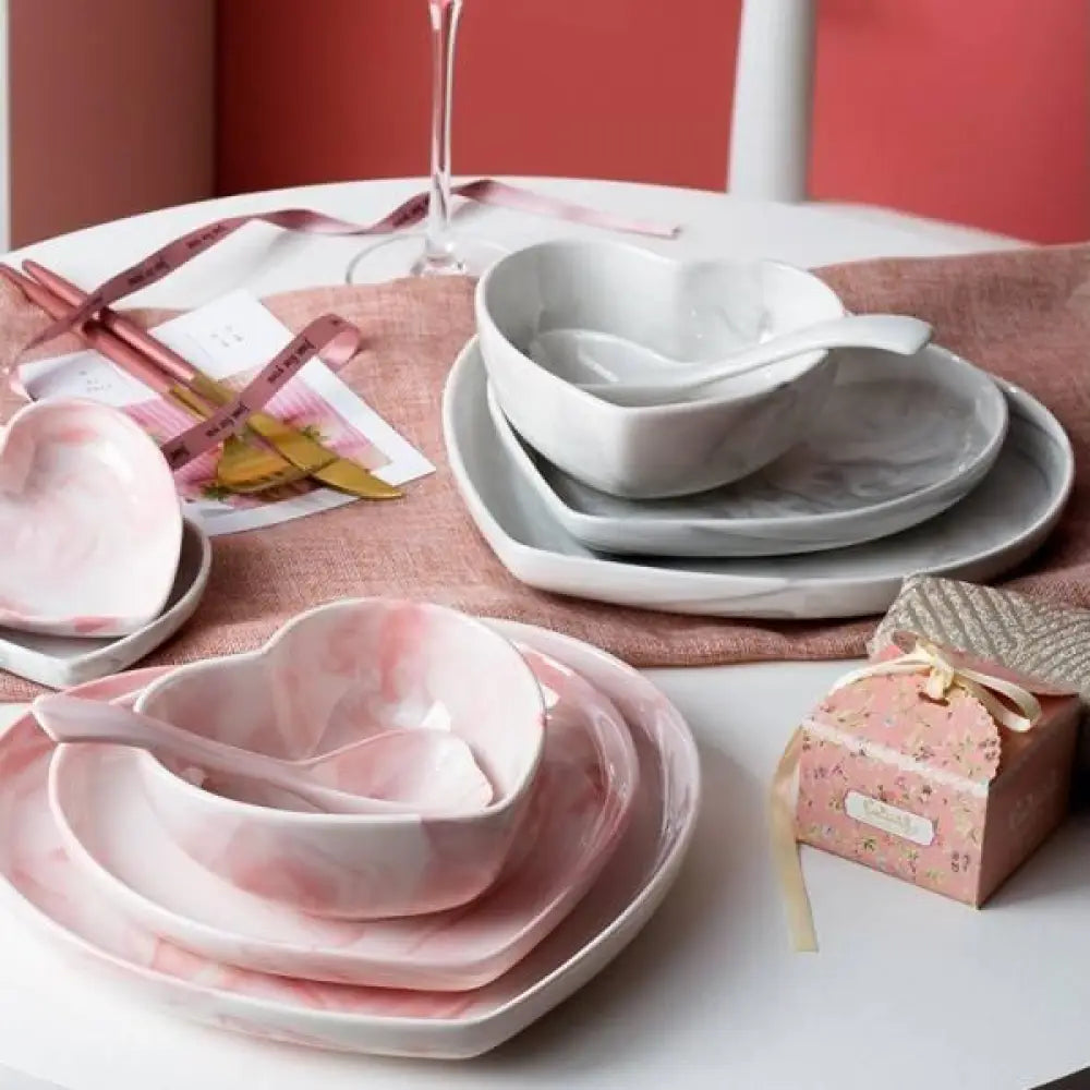 Nordic Marbled Heart Ceramic Dinnerware Set